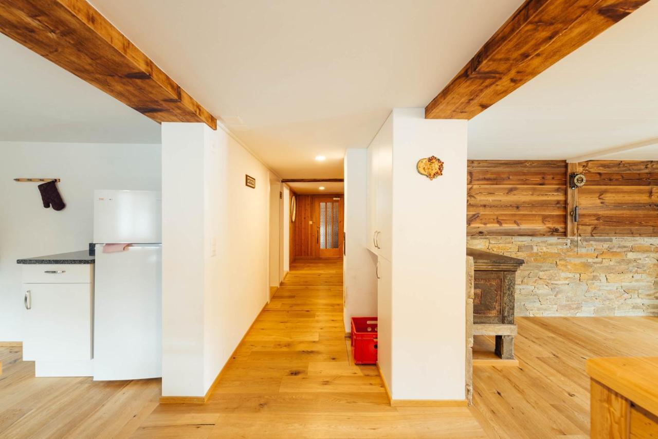 Casa Nacla Sedrun/Surrein Apartment Exterior photo
